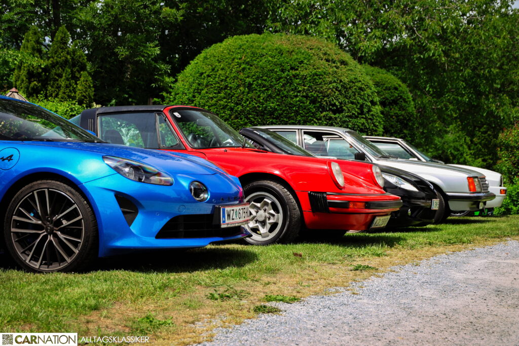 Cars & Coffee Hangar 54 | Gutenberg